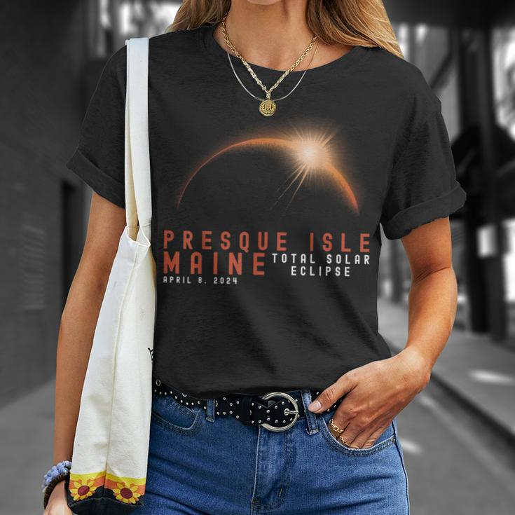 Presque Isle Maine Eclipse Solar Total April 8 2024 Eclipse T-Shirt Gifts for Her
