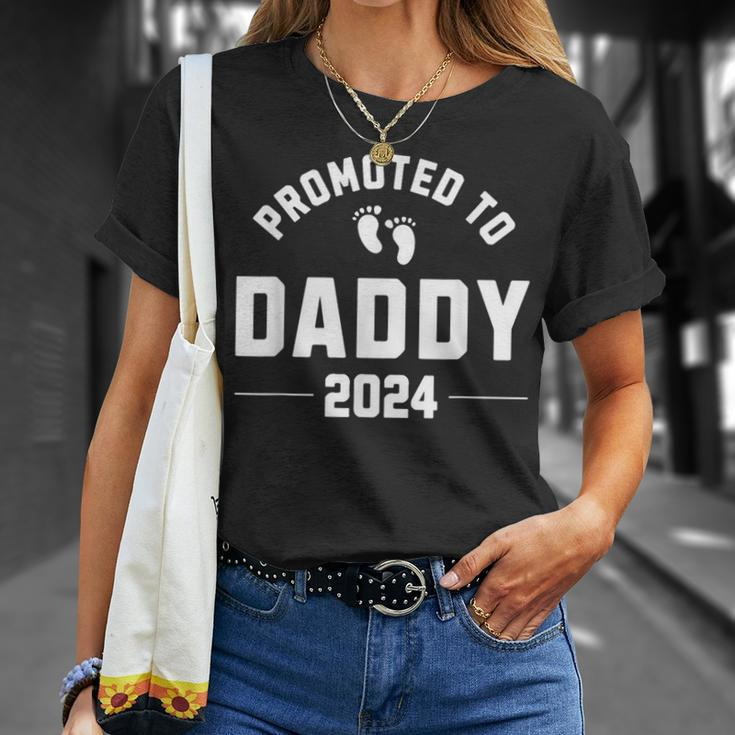 Promoted To Daddy 2024 New Father Pregnancy Announcement T-Shirt Gifts for Her