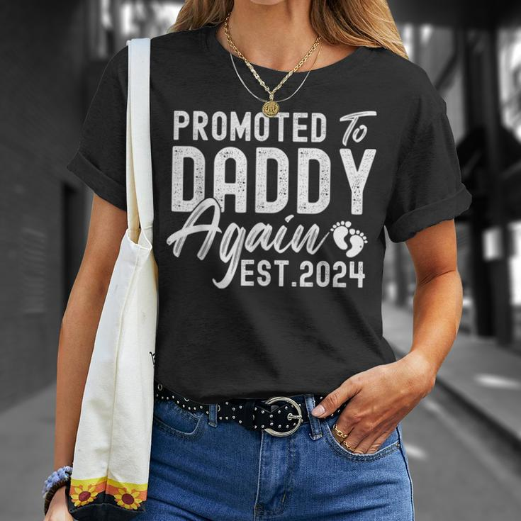Promoted To Daddy Again 2024 Soon To Be Dad Again New Daddy T-Shirt Gifts for Her