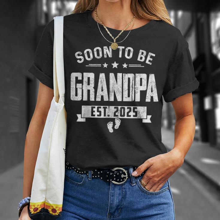 Promoted To Grandpa Est 2025 Fathers Day To New Papa T-Shirt Gifts for Her