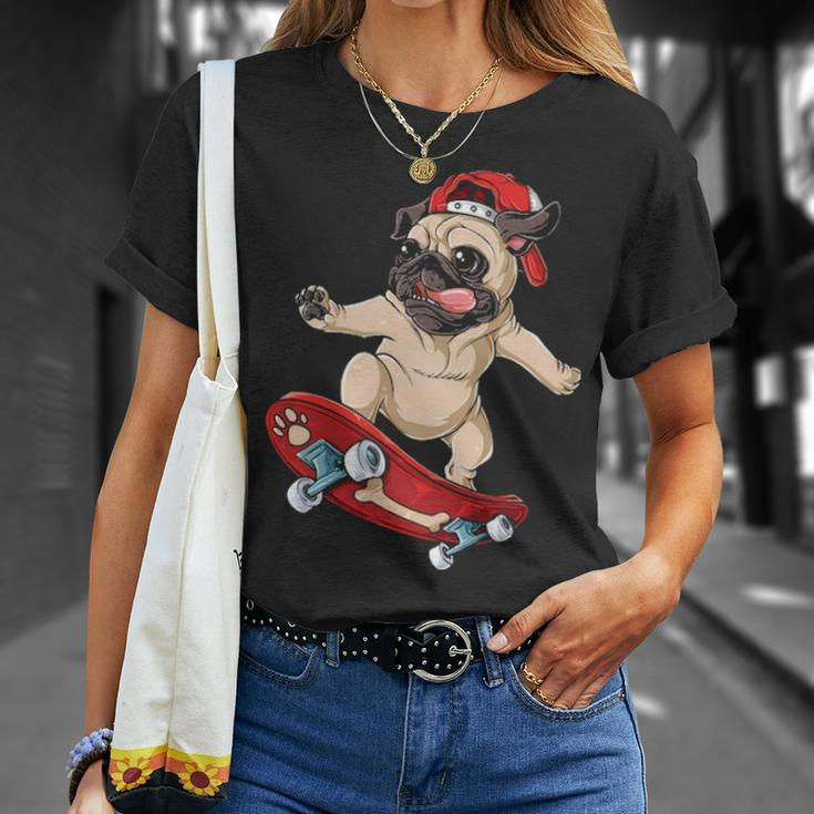 Pug Skateboard Dog Puppy Skater Skateboarding T-Shirt Gifts for Her