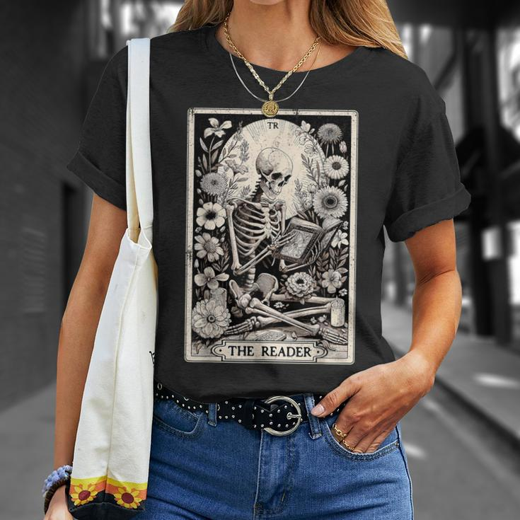 The Reader Tarot Card Book Lover Skeleton Reading Book T-Shirt Gifts for Her