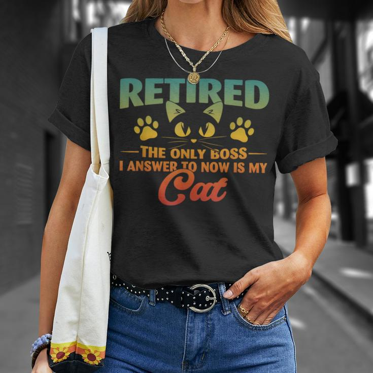 Retired Cat Retirement 2024 Decoration Women T-Shirt Gifts for Her