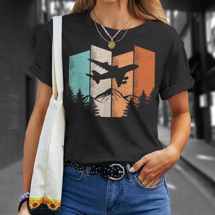 Retro Airplane Landscape Pilot Aviation Women T-Shirt Gifts for Her