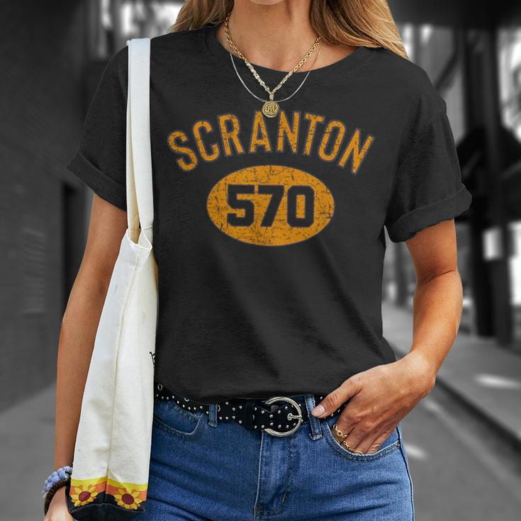 Retro Scranton Love 570 Area Code Distressed T-Shirt Gifts for Her