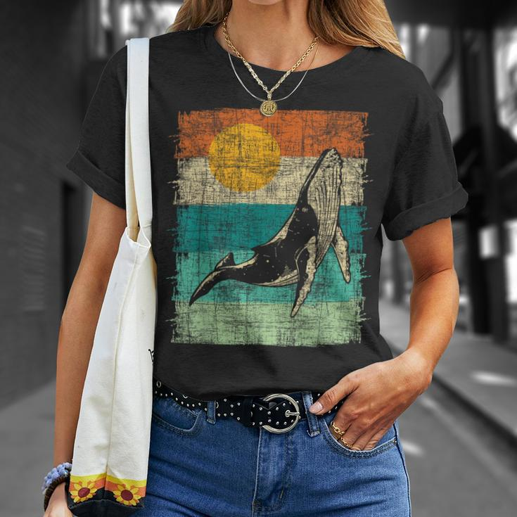 Retro Whale Lover Marine Biologist Aquarist Whales Animal T-Shirt Gifts for Her