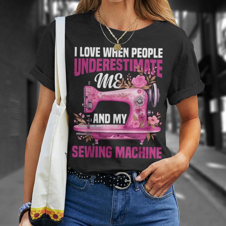 Sewing Essentials Quilter Pattern Seamstress Sewing T-Shirt Gifts for Her