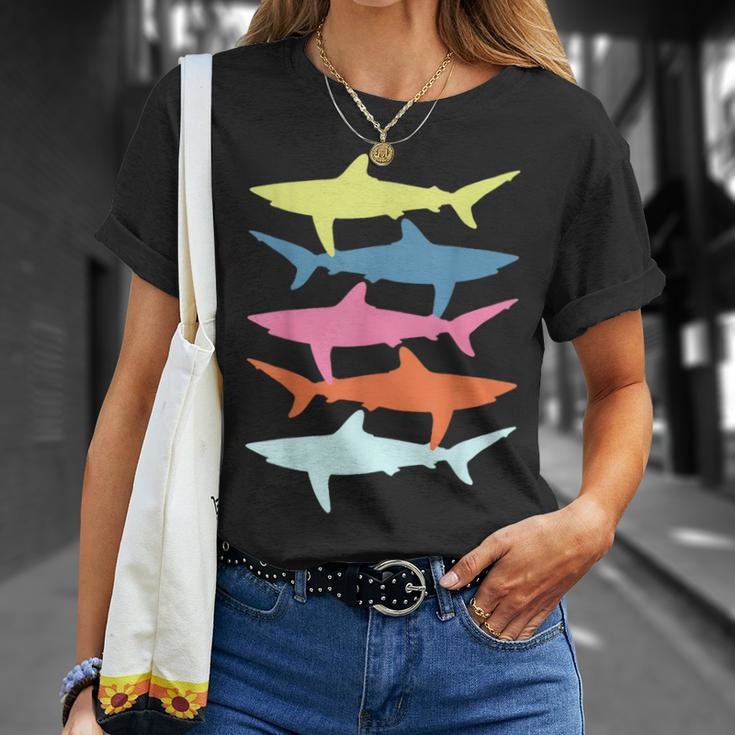 Shark Vintage Summer Beach Surfer T-Shirt Geschenke für Sie
