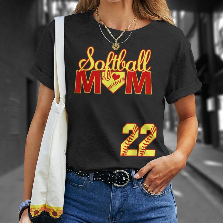 Softball Mom Mother's Day 22 Fastpitch Jersey Number 22 T-Shirt Gifts for Her