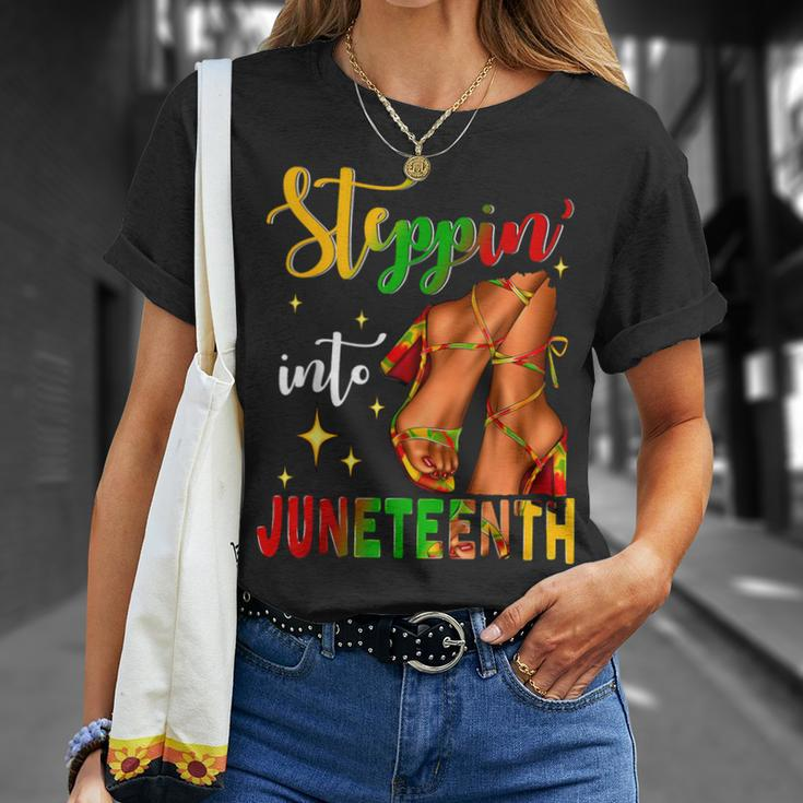 Stepping Into Junenth Like My Ancestors Black Girls T-Shirt Gifts for Her