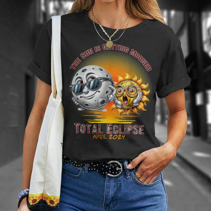 Total Solar Eclipse Chase April 2024 Sun Is Getting Mooned T-Shirt Gifts for Her