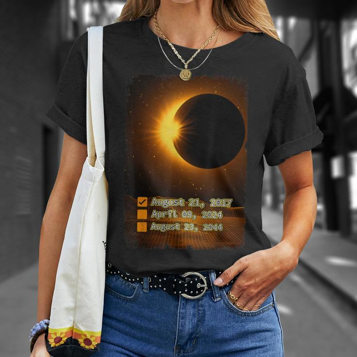 Total Solar Eclipse Check List 8Th April 2024 T-Shirt Gifts for Her