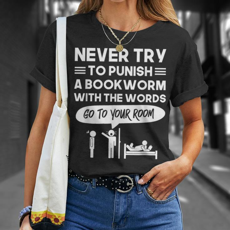 Never Try To Punish A Bookworm T-Shirt Gifts for Her