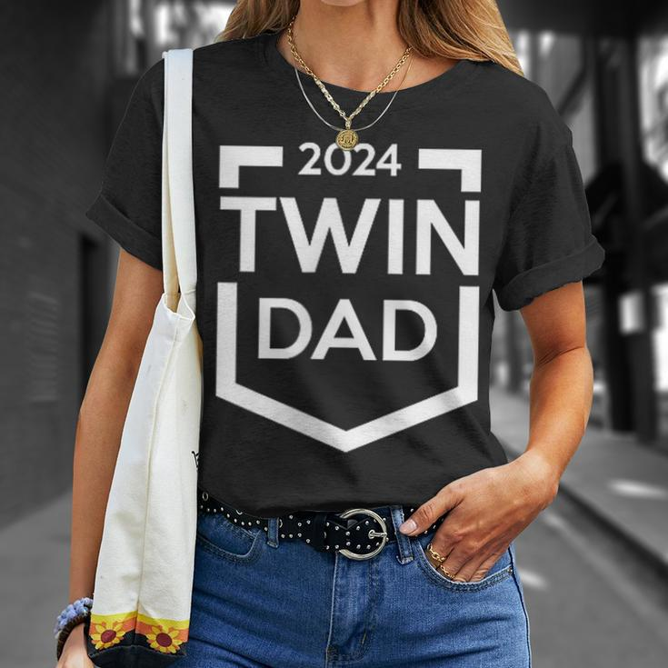 Twin Dad Est 2024 Twin Dad To Be New Daddy Iii T-Shirt Gifts for Her