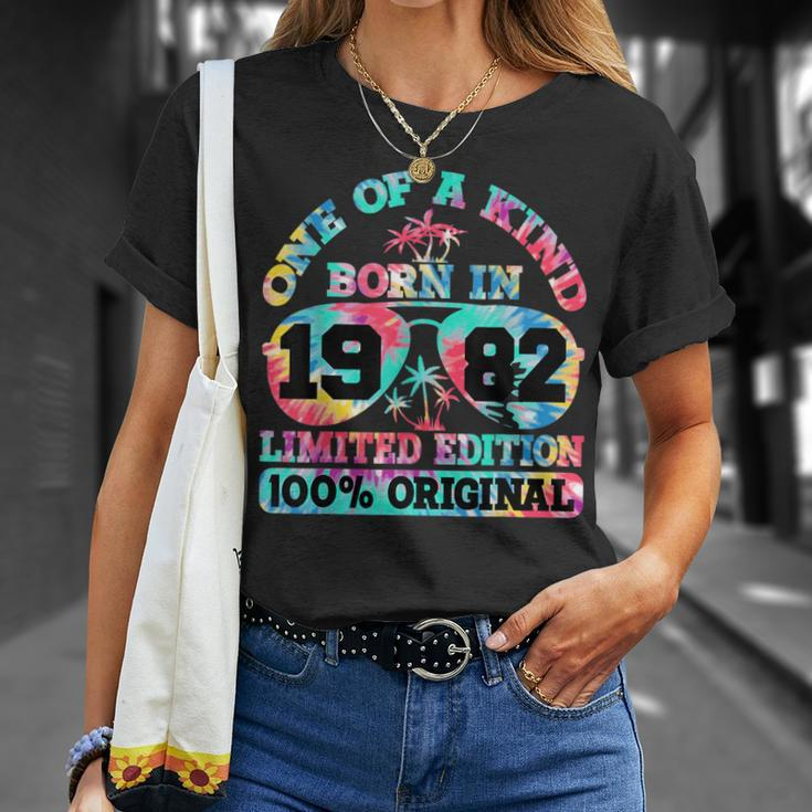 Unique Born Birthday Edition 1982 T-Shirt Geschenke für Sie