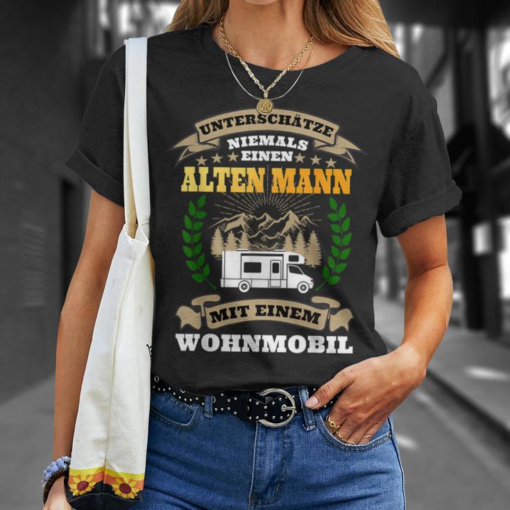 Unterschätze Niemals Alter Mann Mit Wohnmobil T-Shirt Geschenke für Sie