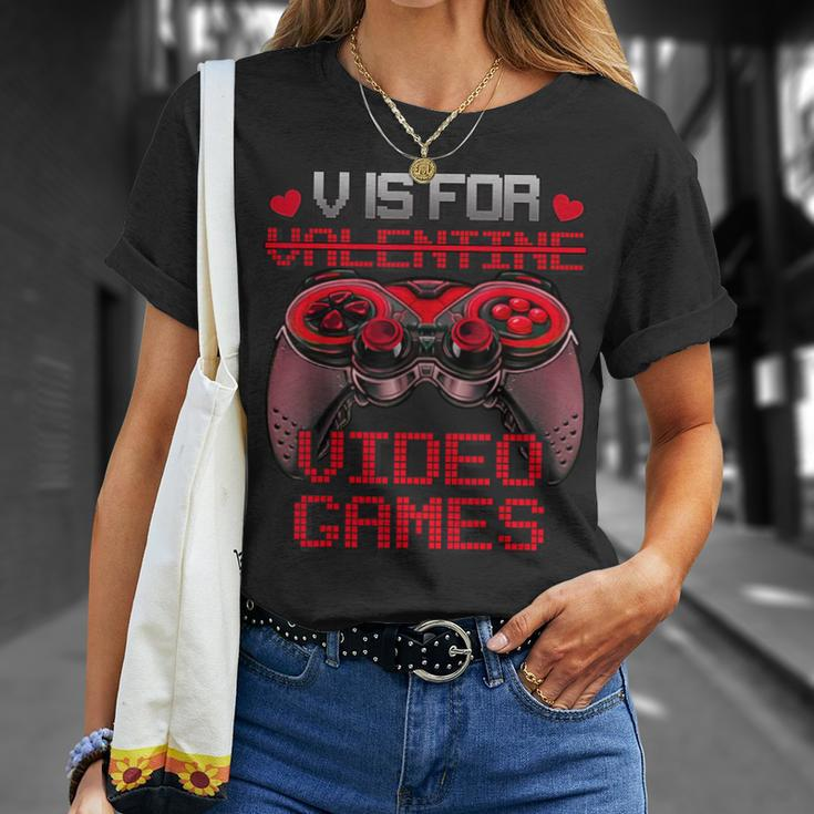 V Is For Video Games Controller Valentines Day Boys Mens T-Shirt Gifts for Her