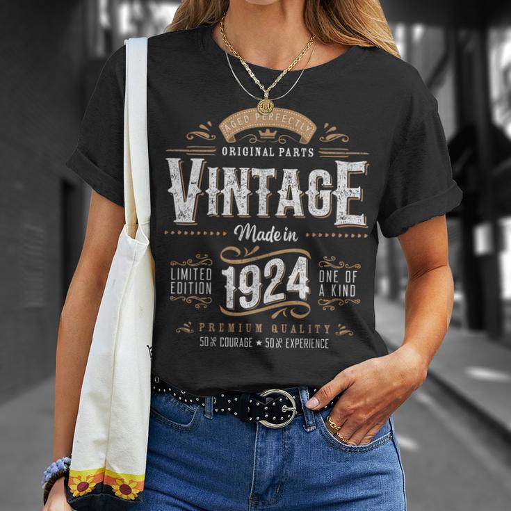 Vintage 1924 100Th Birthday Decoration 100 Year Old Men T-Shirt Gifts for Her