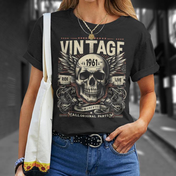 Vintage 1961 Geboren 1961 Geburtstag Totenkopf Biker Motorrad T-Shirt Geschenke für Sie