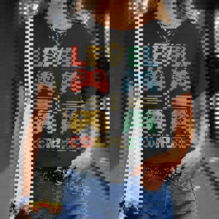Vintage 1Er Aniversario De Boda Divertido Nivel 1 Completo Camiseta unisex Regalos para ella