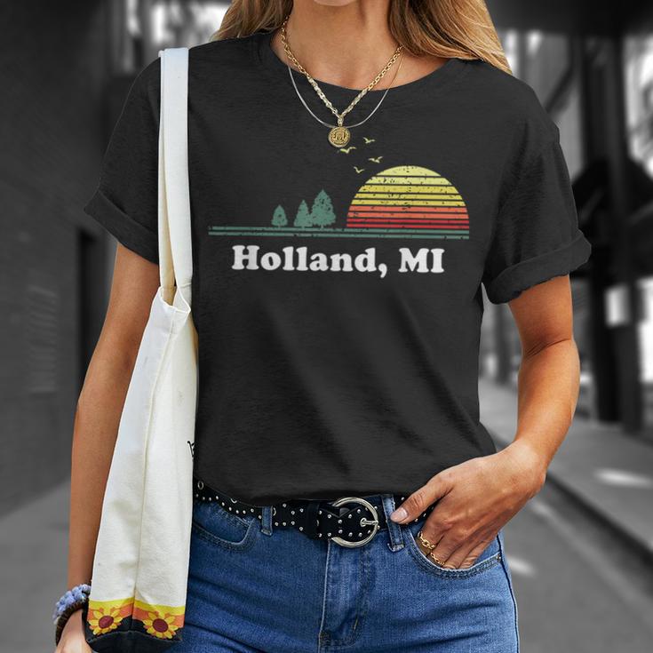 Vintage Holland Michigan Home Souvenir Print T-Shirt Gifts for Her