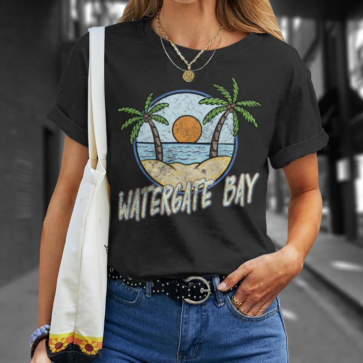 Watergate Bay Newquay Cornwall Vintage Surfer Graphic T-Shirt Gifts for Her