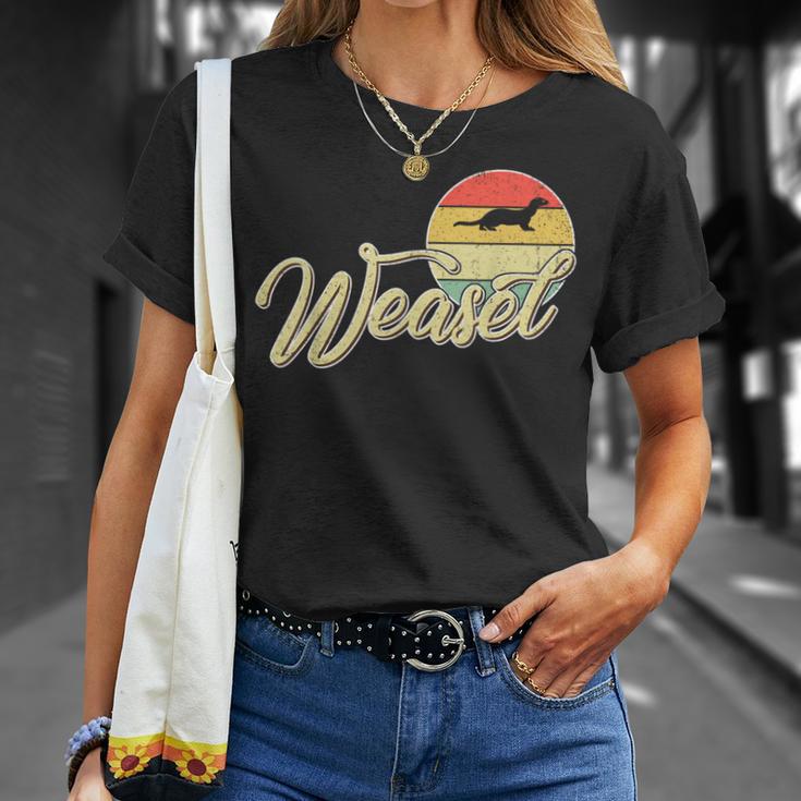 Weasel Vintage Retro Style For Weasel Lover T-Shirt Gifts for Her