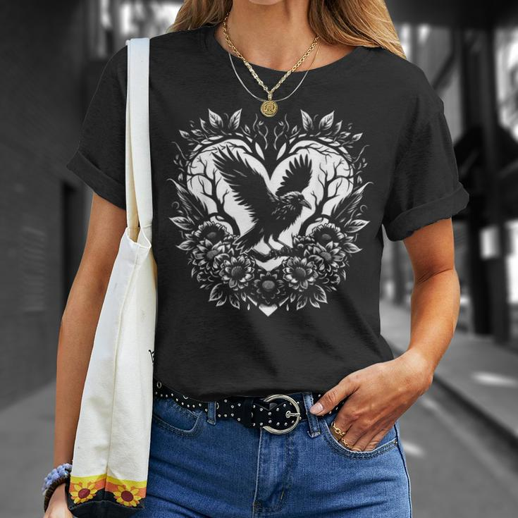 Women's Mystical Raven Tree Love Gothic Dark Fantasy Crow T-Shirt Gifts for Her
