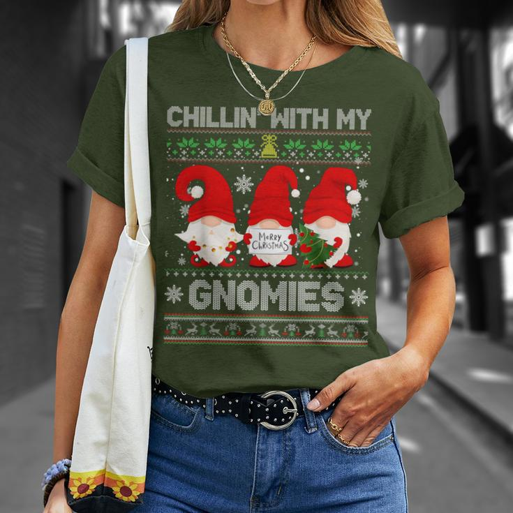 Chillin With My Gnomies Christmas Family Friend Gnomes T-Shirt Gifts for Her