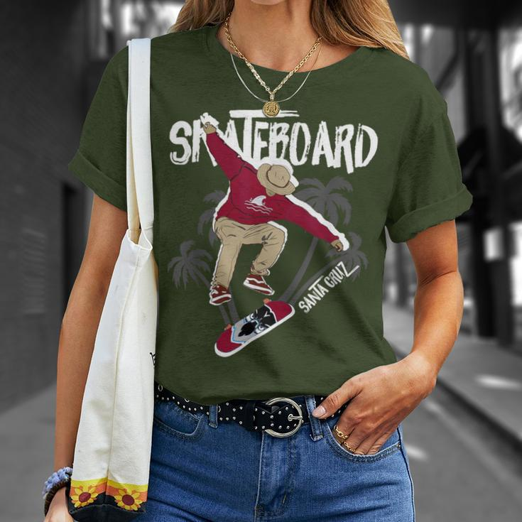 Retro Vintage Santa Cruz Boy Skateboarding Streetwear T-Shirt Gifts for Her