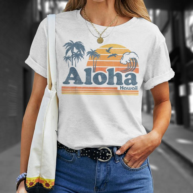Aloha Hawaii Vintage Beach Summer Surfing 70S Retro Hawaiian T-Shirt Gifts for Her