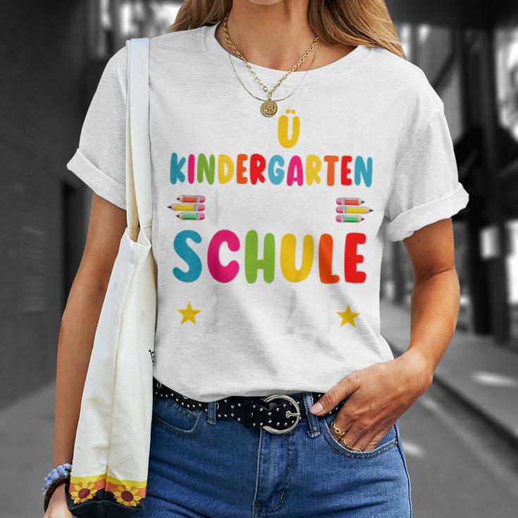 Children's Tschüss Kindergarten Hello School 2024 T-Shirt Geschenke für Sie