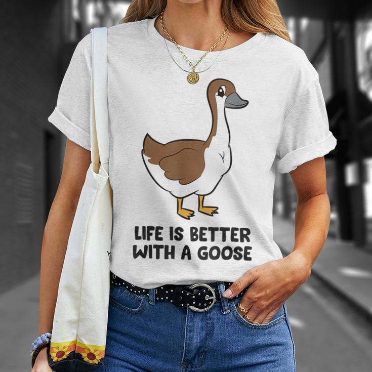 Das Leben Ist Besser Mit Einer Gans T-Shirt Geschenke für Sie