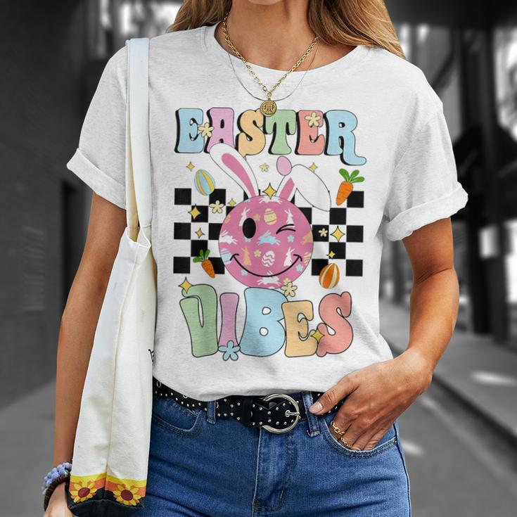 Easter Vibes Smiles Happy Face Bunny Happy Easter Boys Girls T-Shirt Gifts for Her