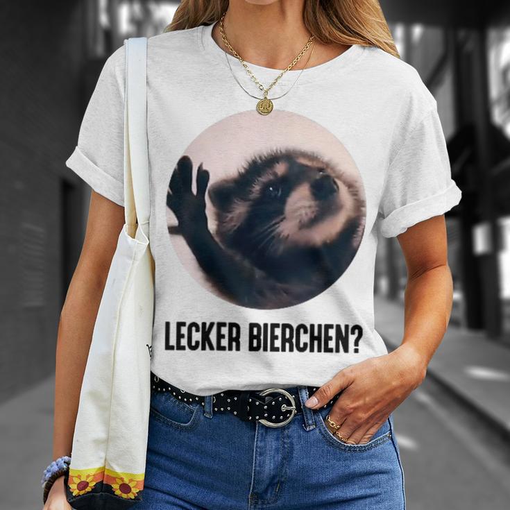 Lecker Bierchen X Pedro Waschbär Meme Cute Racoon T-Shirt Geschenke für Sie