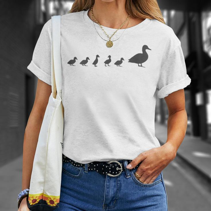 Mama Duck 5 Ducklings Animal Family G T-Shirt Gifts for Her