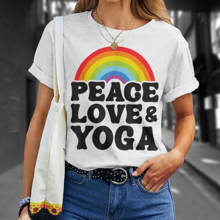 Peace Love & Yoga Regenbogen Hippie Retro Yoga T-Shirt Geschenke für Sie