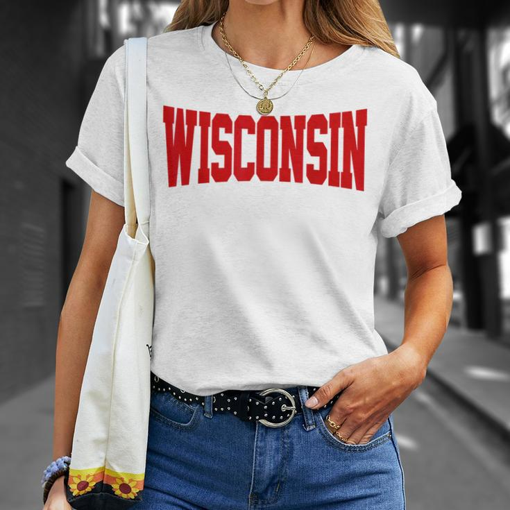 Vintage Wisconsin Wisconsin Red Retro T-Shirt Gifts for Her