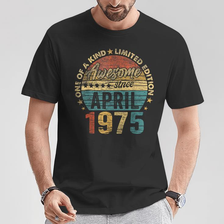 49 Years Old April 1975 Vintage Retro 49Th Birthday T-Shirt Unique Gifts