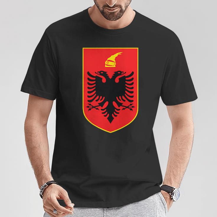 Albania Flag Red & Albanian Eagle S T-Shirt Lustige Geschenke