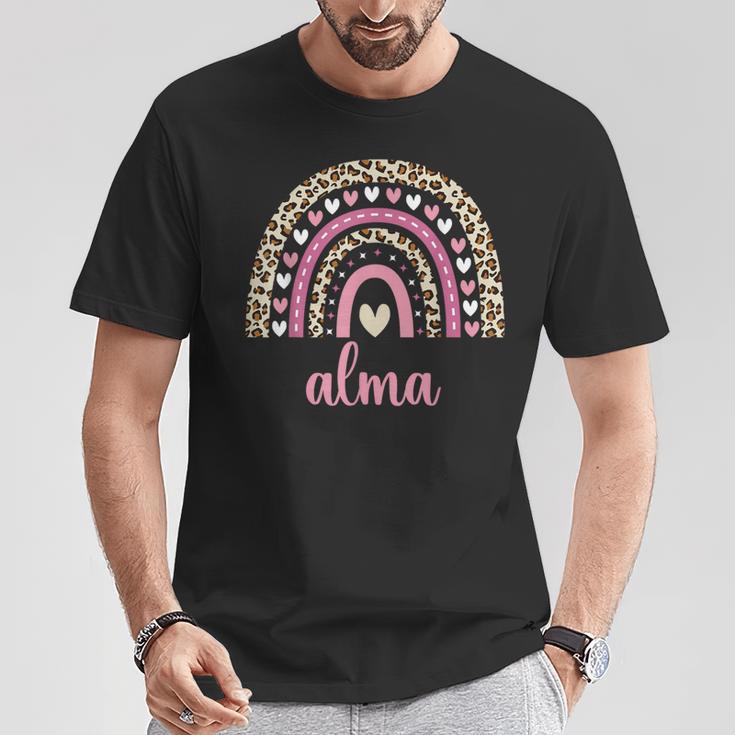 Alma Regenbogenorname Name Geburtstag Alma T-Shirt Lustige Geschenke