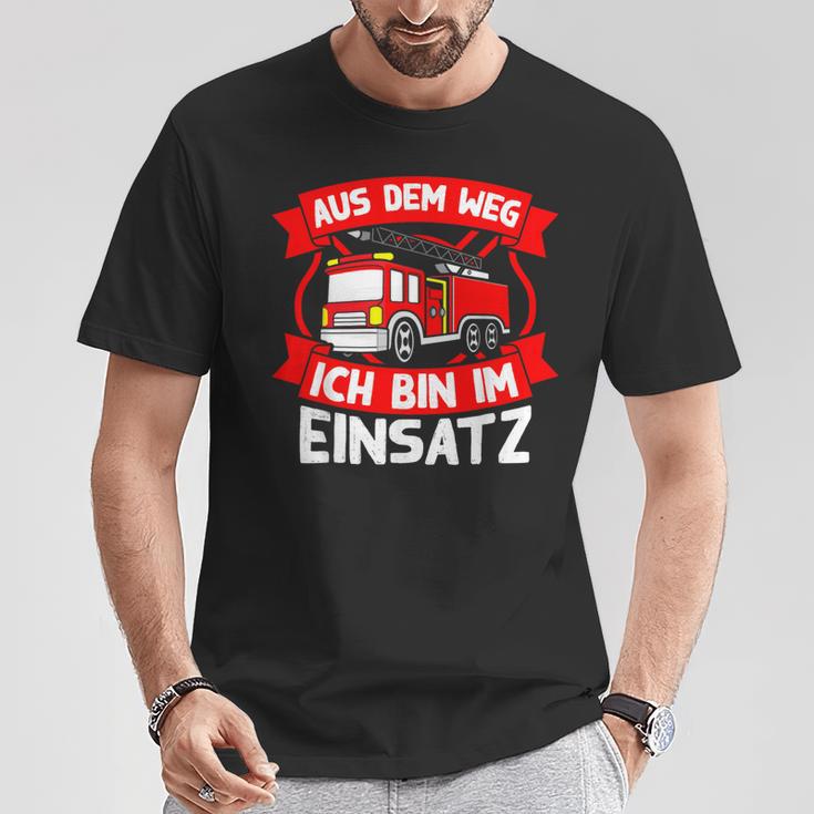 Aus Dem Weg Ich Bin Im Einsatz German Langu T-Shirt Lustige Geschenke