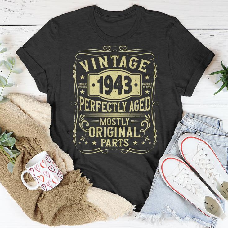 Born In 1943 Birthday Vintage Perfectly Aged Made In 1943 T-Shirt Unique Gifts