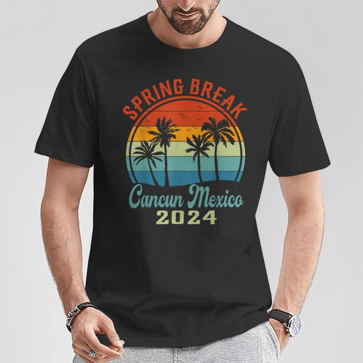 Cancun Mexico 2024 Spring Break Family School Vacation Retro T-Shirt Unique Gifts
