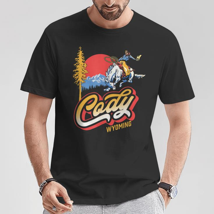 Cody Wyoming Vintage Rodeo Cowboy Bronco Retro 80S Outdoors T-Shirt Unique Gifts