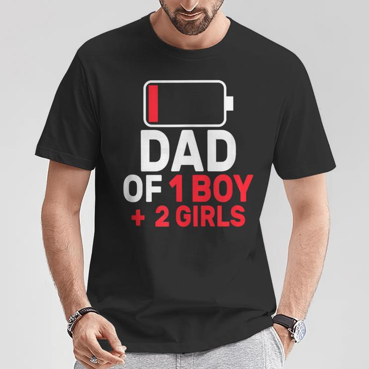 Dad Of 1 Boy And 2 Girls Low Battery Father's Day Dad T-Shirt Funny Gifts