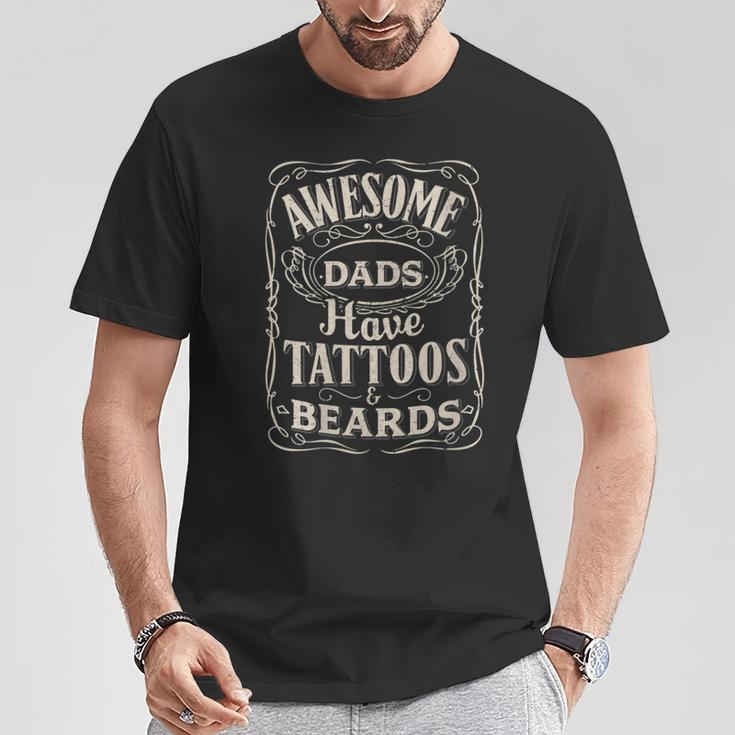 Damen Fantastischeäter Haben Tattoos Und Bärte Papa Geschenke Mit-Ausschnitt T-Shirt Lustige Geschenke