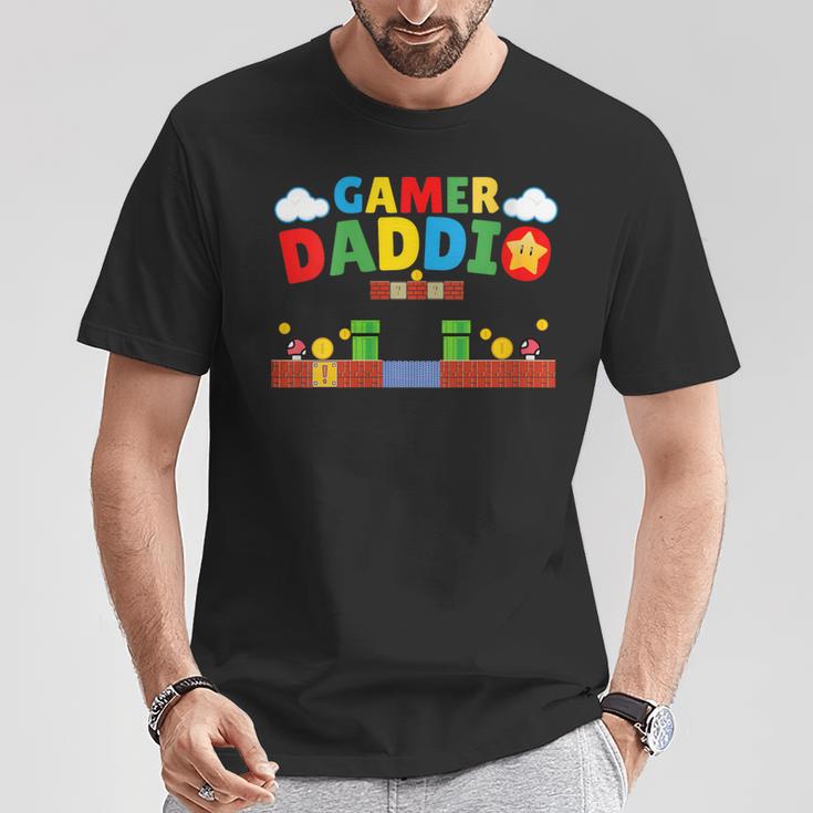 Damen Gamer-Papa Retro-Gamer-Vater-Nostalgiepapa Level Aufsteigen Mit-Ausschnitt T-Shirt Lustige Geschenke