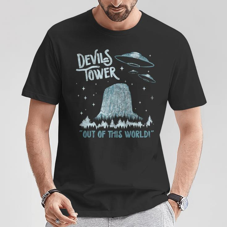 Devils Tower National Monument Out Of This World Ufo T-Shirt Unique Gifts