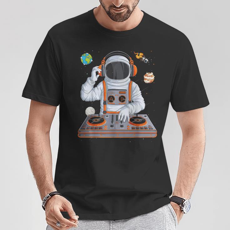 Dj Astronaut Techno Music Lover Outer Space Spaceman Men T-Shirt Unique Gifts